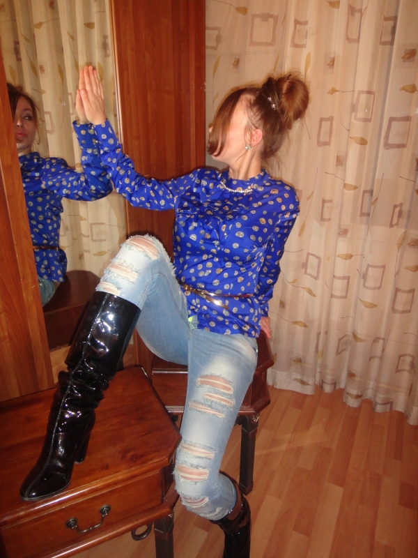 💫
💋 В моих руках ты откроешь новые грани наслаждения. Я умею доставить удовольствие, которого ты еще никогда не испытывал. Мой опыт и нежные руки сделают тебя полностью удовлетворенным. 😉
📷 Мои фото говорят сами за себя - я соблазнительная брюнетка с изысканной внешностью и развратным телом. Ты увидишь, что я еще красивее в реальности! 💃
🌟 В моих услугах есть все, чтобы ты окунулся в волшебный мир наслаждения: классический секс, оральные ласки, массаж и многое другое. Я слушаю твои желания и готова исполнить их. 💞
💌 Секс со мной - это не только физическое удовлетворение, но и душевный контакт. Я открыта для новых впечатлений и готова сделать нашу встречу незабываемой. 🌹
🌇 Живу в Москве и готова приехать к тебе в любую точку города или принять тебя в своей уютной квартире. Звони и давай сделаем нашу встречу по-настоящему особенной! 💋 Ксения
